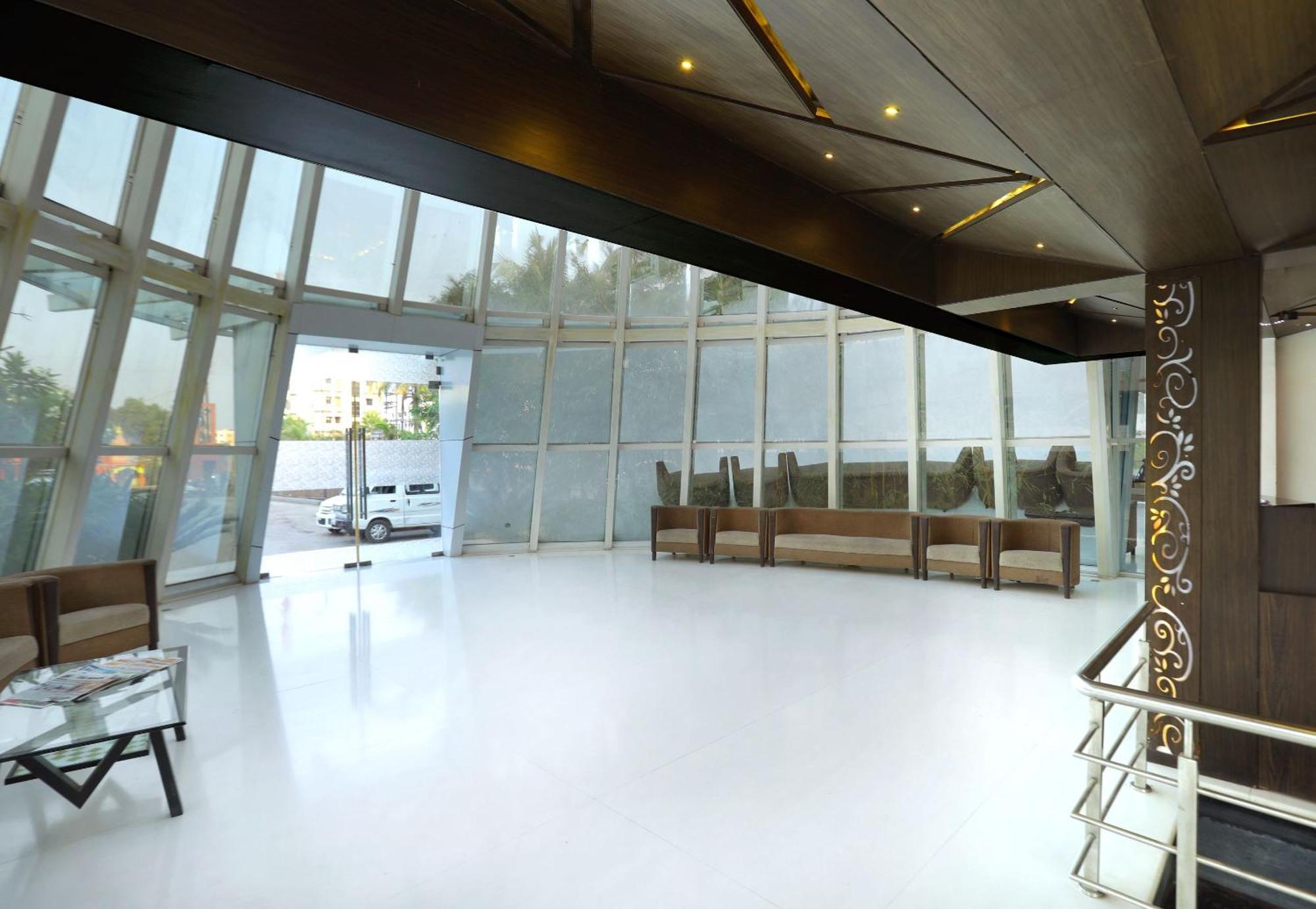 Collection O Satyan Inn Shirdi Exterior foto