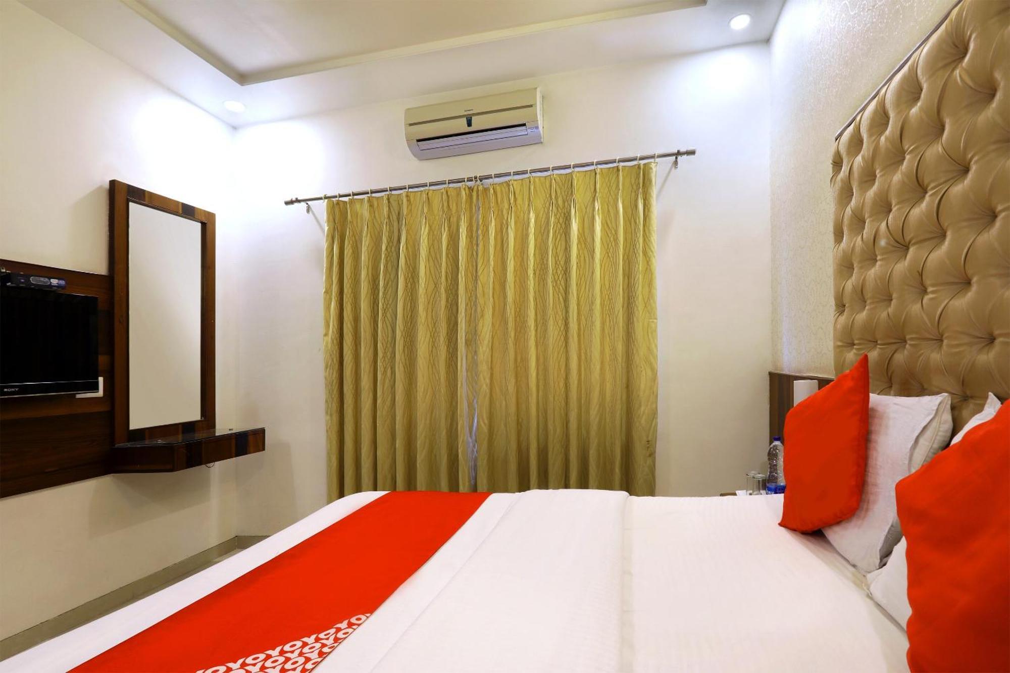 Collection O Satyan Inn Shirdi Exterior foto