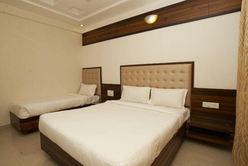 Collection O Satyan Inn Shirdi Exterior foto