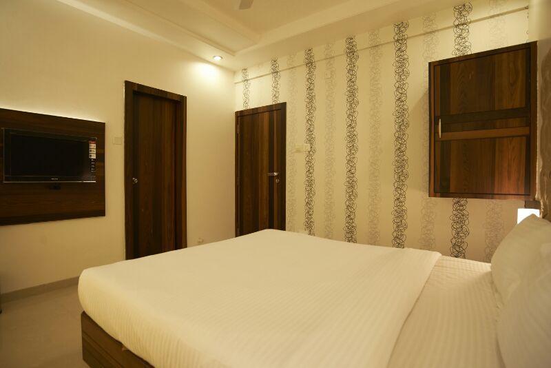 Collection O Satyan Inn Shirdi Exterior foto